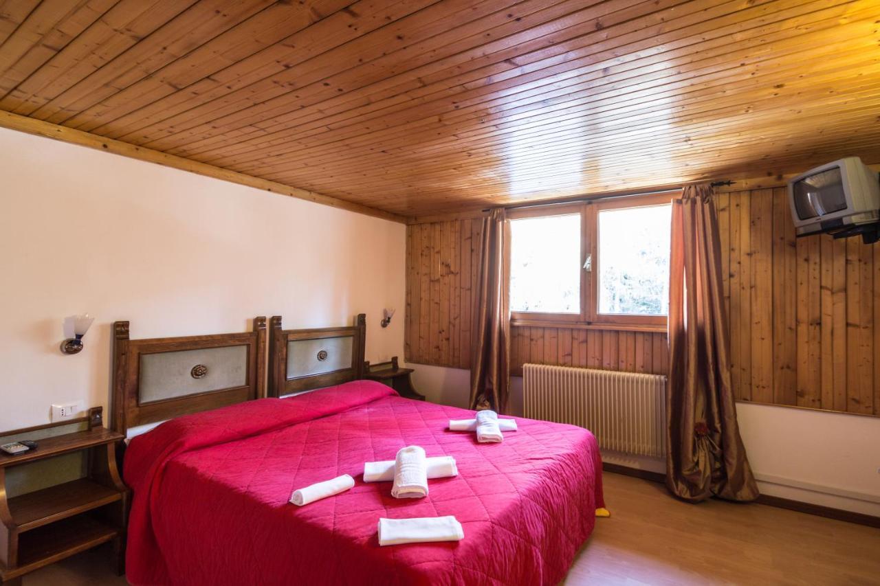 Hostel Il Pirata Cavareno Chambre photo